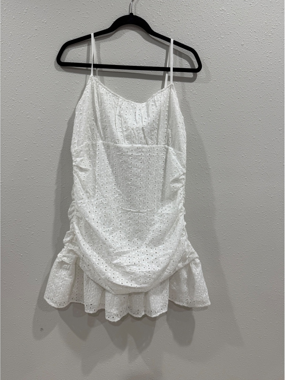 SHEIN White Eyelet Ruched Mini Dress Women’s XL US 12 Ruffle Hem
